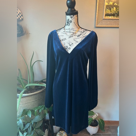 Free People Misha Velvet Mini Dress Long Sleeve - Picture 3 of 13
